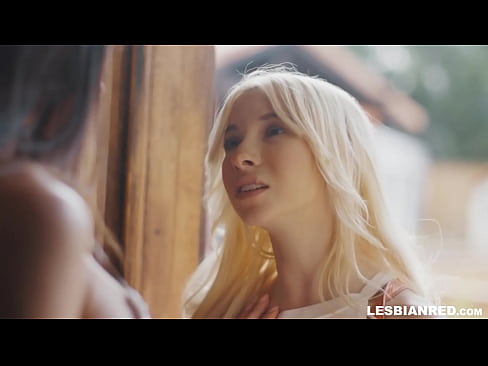 ❤️ Meisje komt een paar maanden later thuis en eindigt met het eten van haar stiefmoeders poesje ❌ Anal video at us ﹏